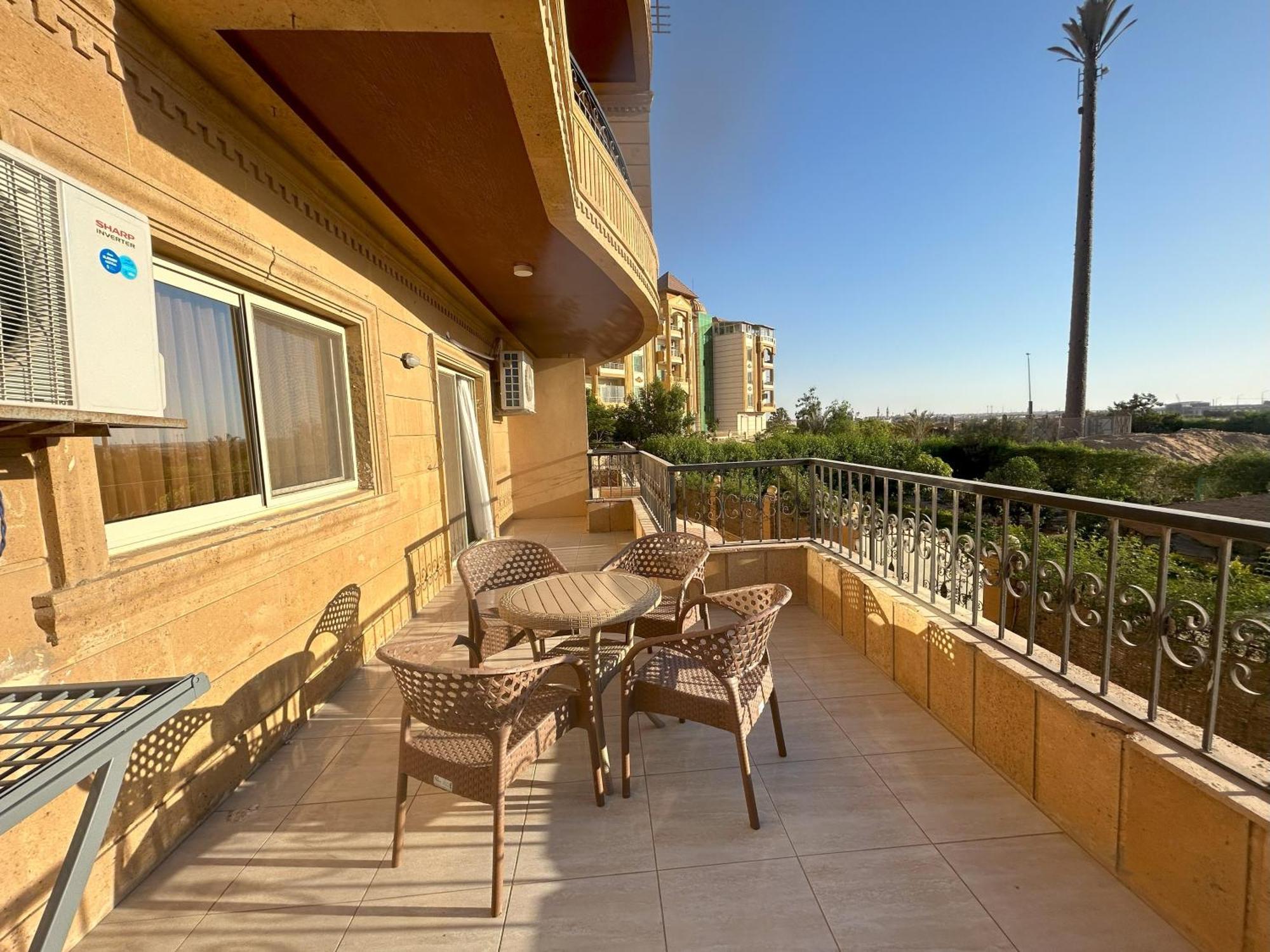 Luxury Apartments Beside Mall Of Arabia And Dar Al-Fouad Hospital - Families Only- No Alcoholic Beverages 6th of October City Zewnętrze zdjęcie